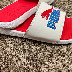 Puma sandals size 8 in men